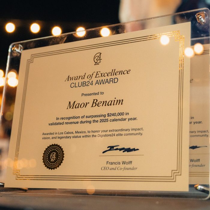Digistore24 Club24 Award of Excellence certificate presented to Maor Benaim